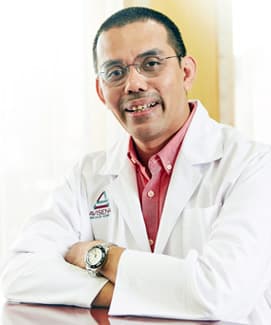 Dr. Dr Muhd Helmi Azmi - Anesthesiology specialist at Avisena Specialist Hospital Shah Alam, Malaysia