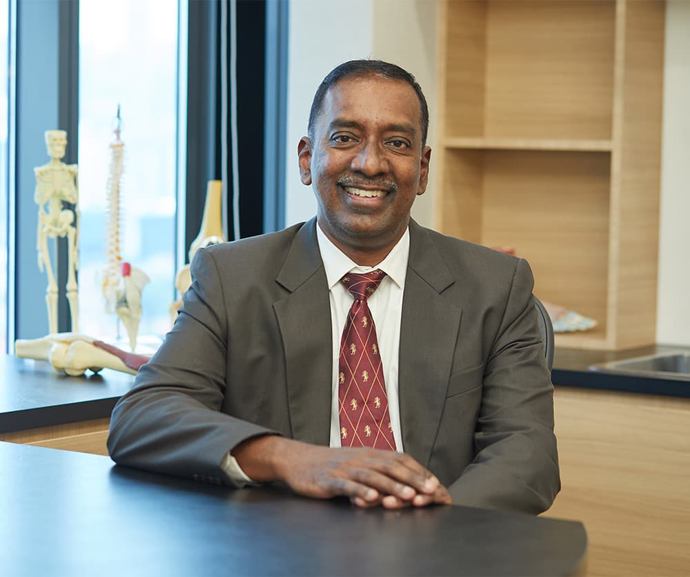 Dr. Dr. Yegappan Muthukaruppan - Orthopedic Surgery specialist at Farrer Park Hospital, Singapore