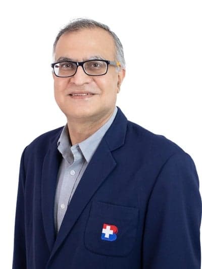 Dr. Dr. Arun Sachdev - Cardiology specialist at Bangkok Hospital, Thailand