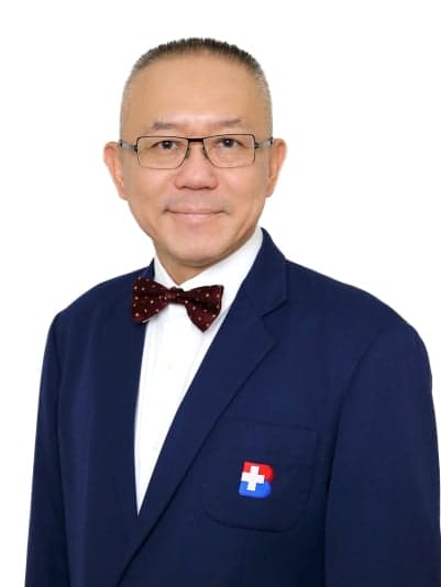 Dr. Clin. Prof. Dr. Damras Tresukosol - Cardiology specialist at Bangkok Hospital, Thailand