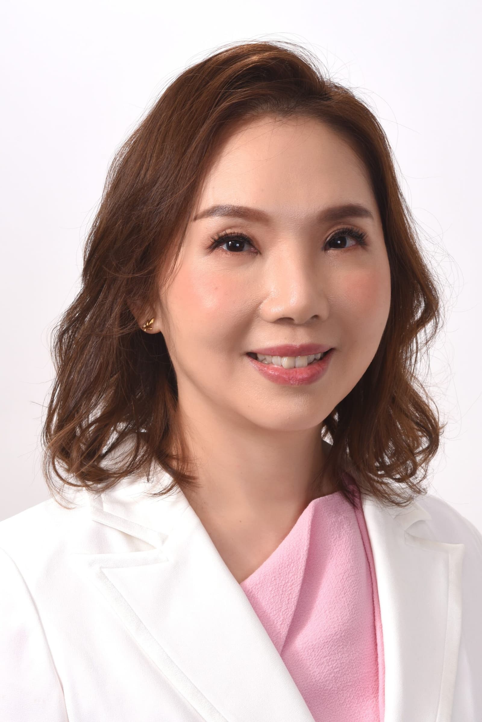 Dr. Dr. Jean Ho Chin Ching - Dermatology specialist at Farrer Park Hospital, Singapore