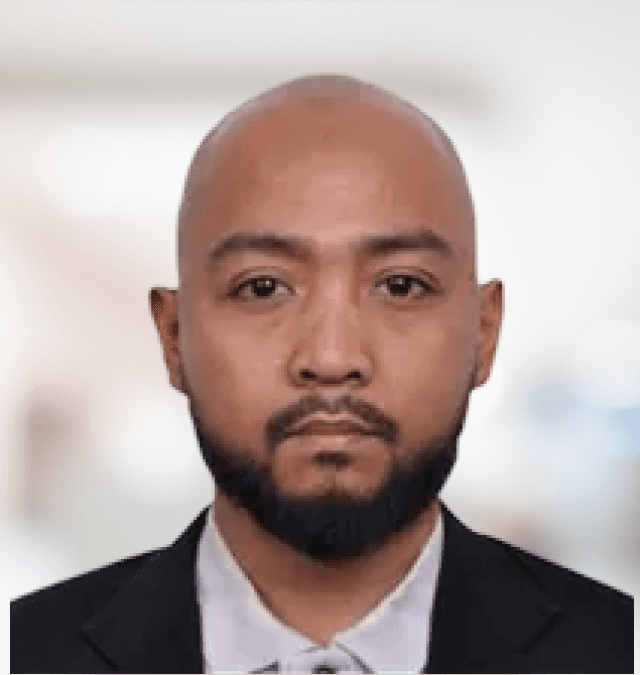 Dr. Dr. Mohamad Izzat Arslan Che Ros - Neurology specialist at UCSI Hospital, Malaysia